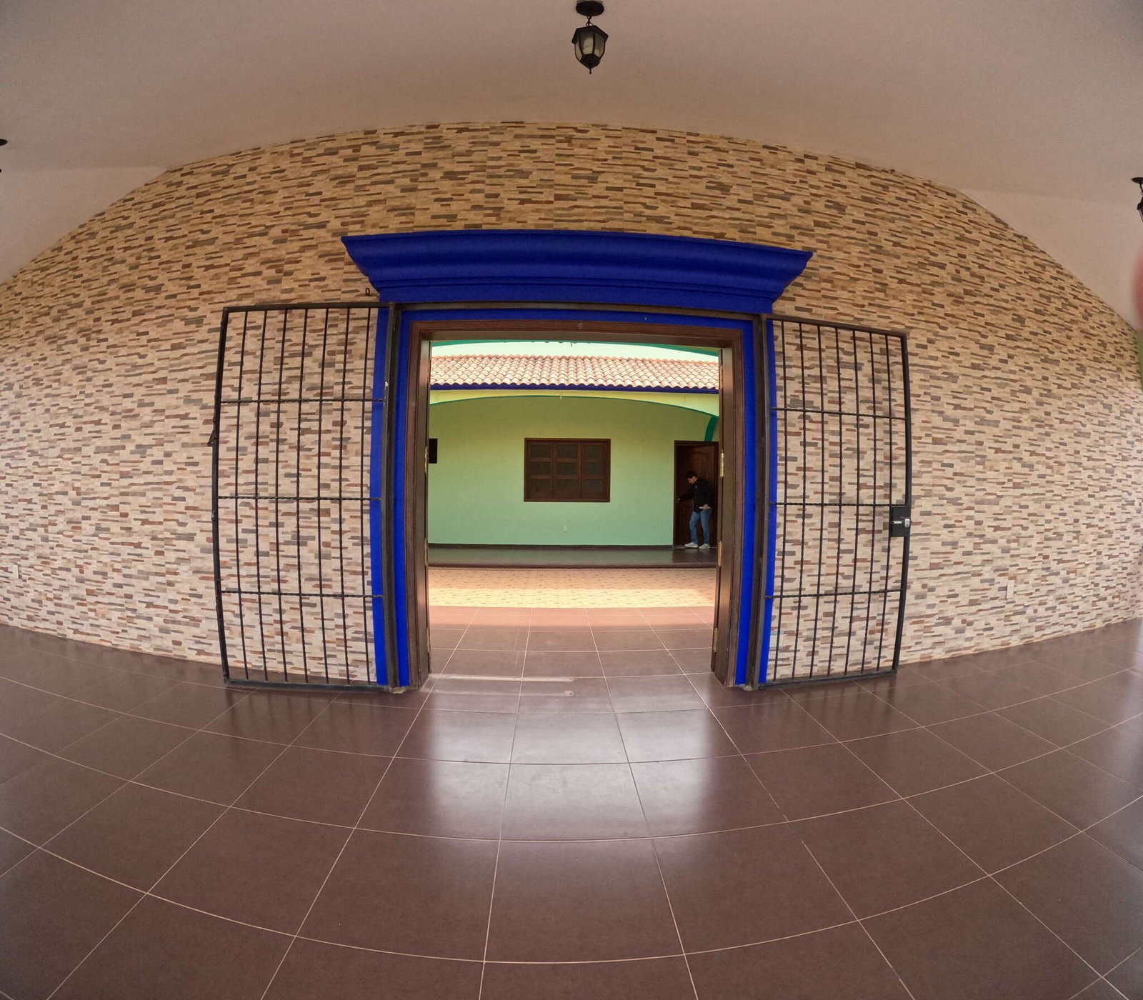 DCIM100GOPROGOPR1028.JPG